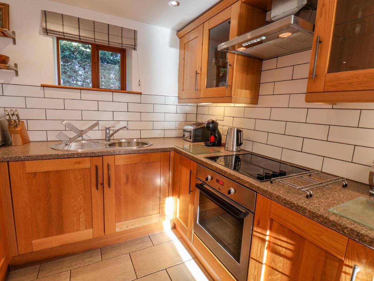 Hayloft Cottage Staintondale Exterior photo